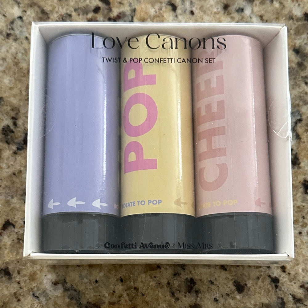 Twist & Pop Love Cannon Confetti Set